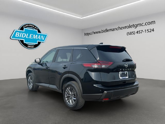 Used 2026 Nissan Rogue SV AWD/4WD image 5