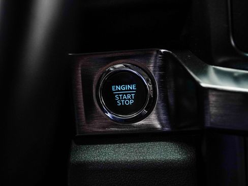 Used 2024 Ford F250 Lariat AWD/4WD image 22