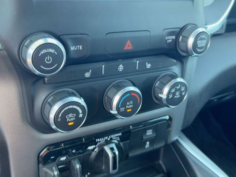 Used 2024 RAM 1500 Big Horn w/ Trailer Tow Group image 16