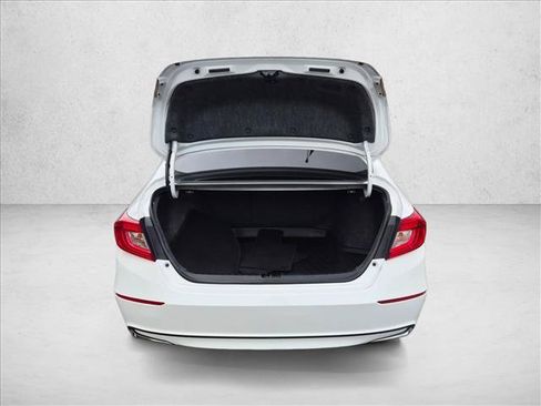 Used 2022 Honda Accord Sport image 6