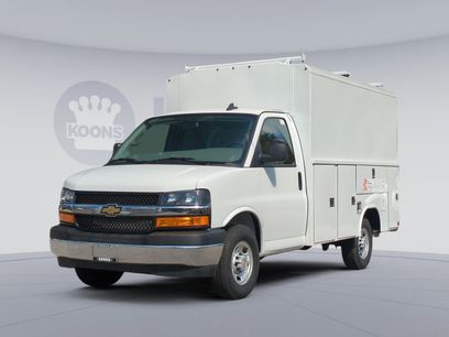New 2024 Chevrolet Express 3500 w/ Power Convenience Package