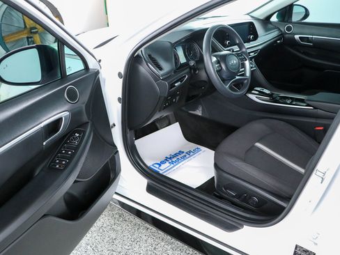 Used 2022 Hyundai Sonata SEL FWD image 3