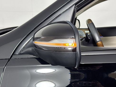 Used 2020 Mercedes-Benz GLS 580 4MATIC image 20