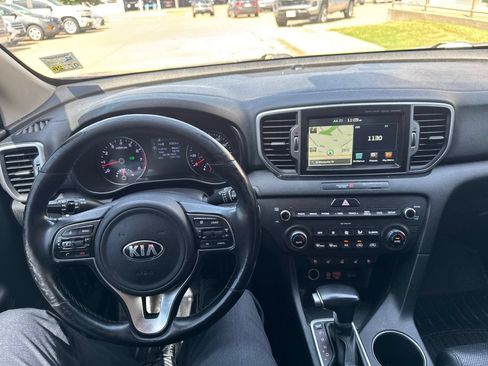Used 2017 Kia Sportage EX w/ EX Technology Package FWD image 11