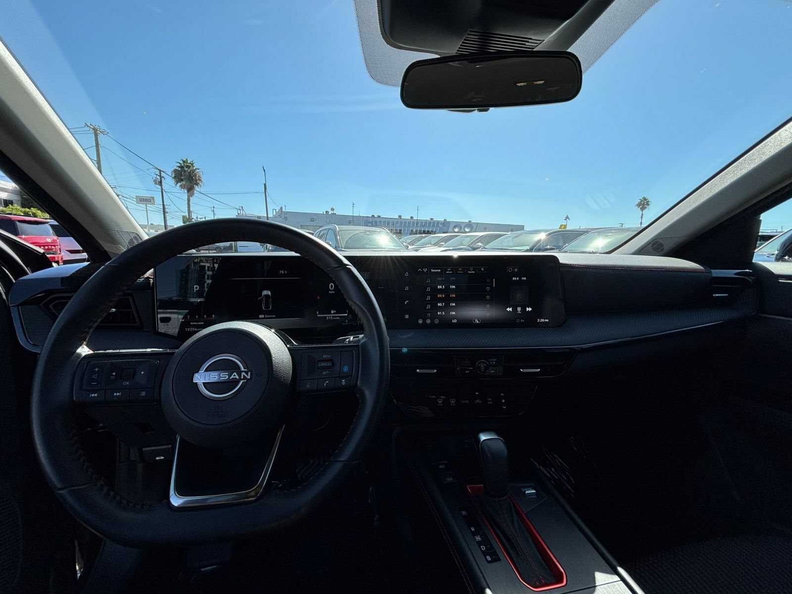 Used 2026 Nissan Kicks SR AWD/4WD image 33