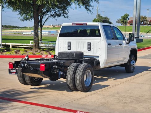 New 2026 Chevrolet Silverado 3500 W/T w/ WT Convenience Package image 13