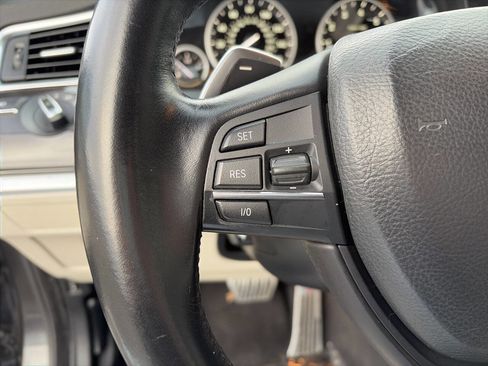 Used 2012 BMW 535i Gran Turismo image 39