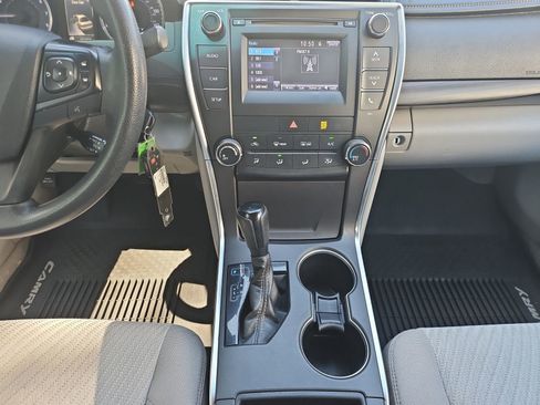Used 2017 Toyota Camry LE w/ Four Season Floor Mat Package FWD image 25