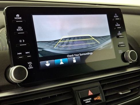 Used 2019 Honda Accord Sport image 4