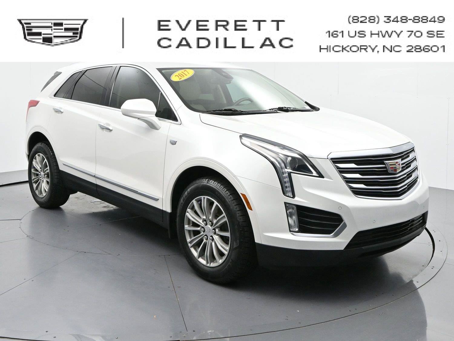 Used 2017 Cadillac XT5 Luxury w/ Driver Awareness Package FWD image 1