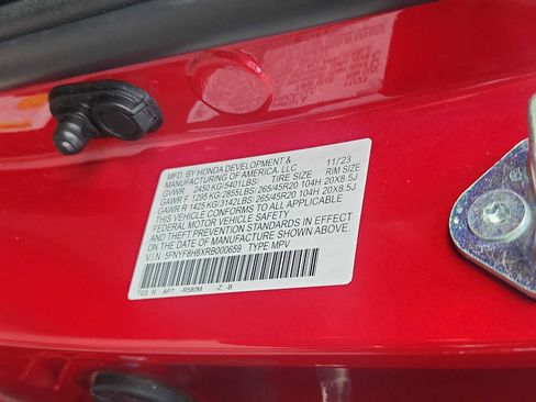 Certified 2024 Honda Passport Black Edition image 26