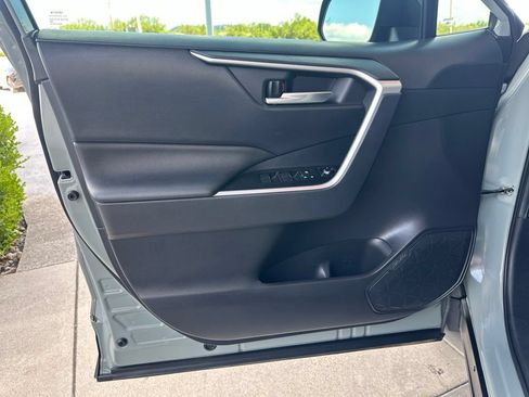 Certified 2019 Toyota RAV4 XLE Premium w/ Advanced Technology Package FWD image 10