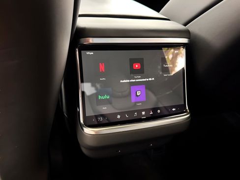 Used 2023 Tesla Model S AWD/4WD image 16