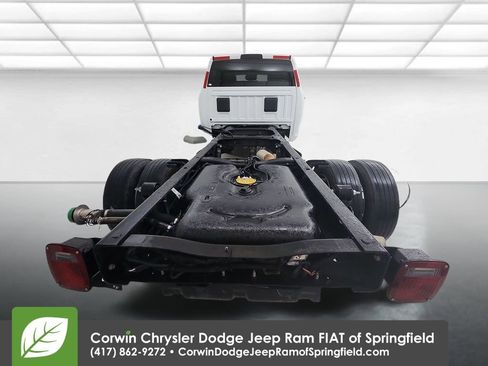 Used 2023 RAM 4500 Tradesman w/ Chrome Appearance Group image 7