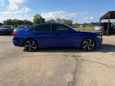 Used 2019 Honda Accord Sport image 5