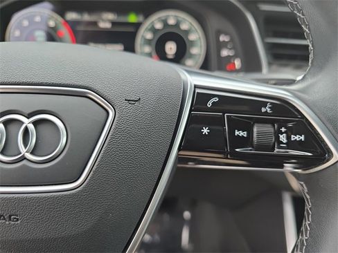 Used 2023 Audi A6 3.0T Premium image 20