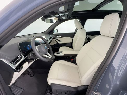 Used 2026 BMW X1 xDrive28i w/ Convenience Package AWD/4WD image 24