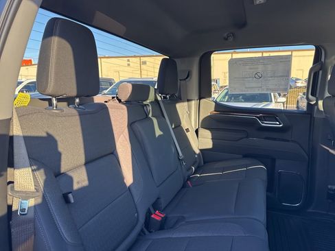 New 2026 GMC Sierra 1500 Elevation image 31