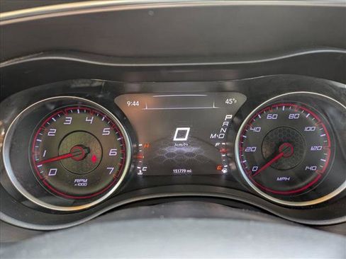 Used 2015 Dodge Charger SE image 9