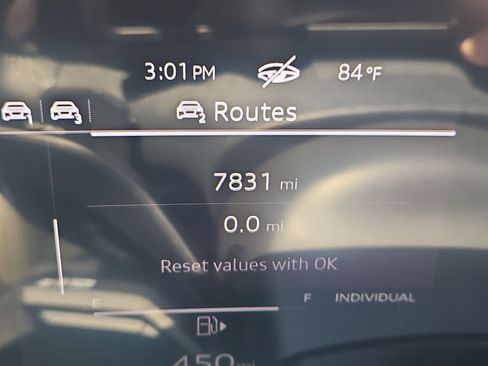 Certified 2025 Audi Q5 Premium Plus w/ Premium Plus AWD/4WD image 13