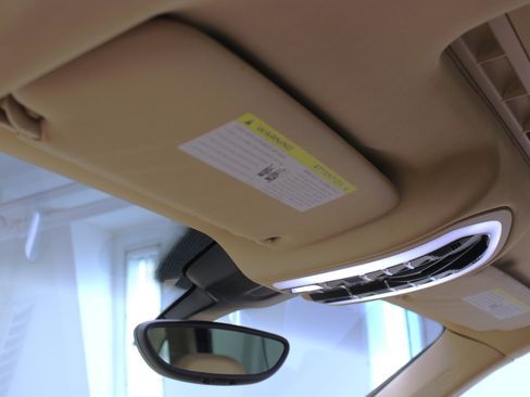 Used 2012 Porsche Cayenne image 69