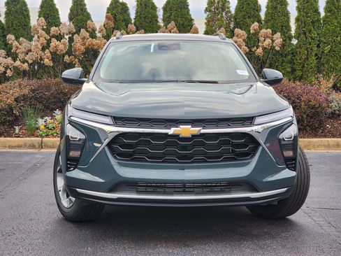 New 2026 Chevrolet Trax LT w/ LT Convenience Package image 5