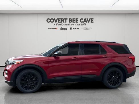 Used 2022 Ford Explorer Limited w/ Hybrid Equipment Group 310A image 4