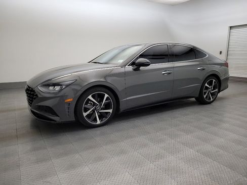 Used 2021 Hyundai Sonata SEL Plus image 2