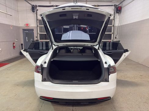 Used 2018 Tesla Model S P100D image 11