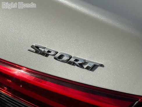 Used 2023 Honda Civic Sport image 11