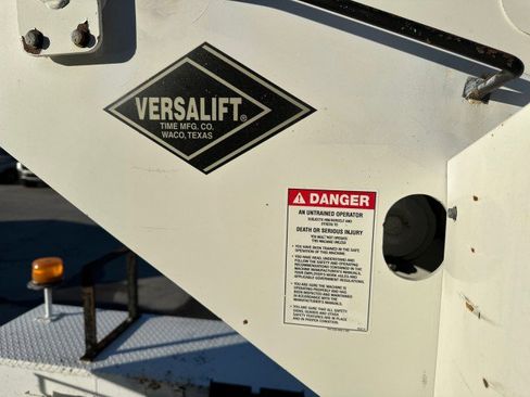 Used 2011 RAM 5500 2WD Regular Cab w/ ST Decor Group image 19