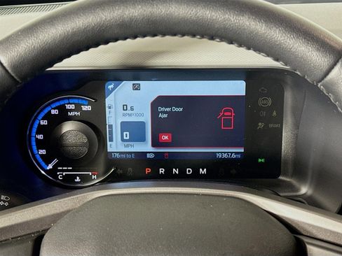 Used 2022 Ford Bronco Badlands w/ Sasquatch Package image 13