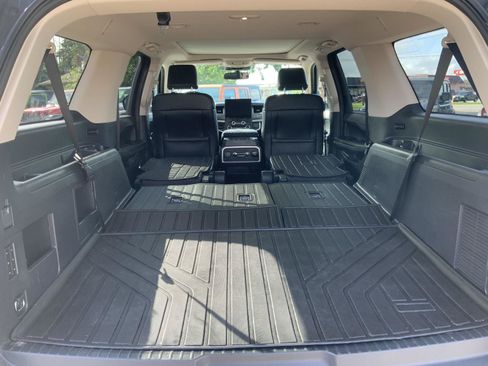 Used 2024 Ford Expedition Max XLT AWD/4WD image 13