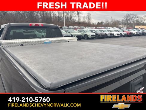 Used 2018 GMC Sierra 1500 4x4 Regular Cab w/ Sierra Convenience Package image 9