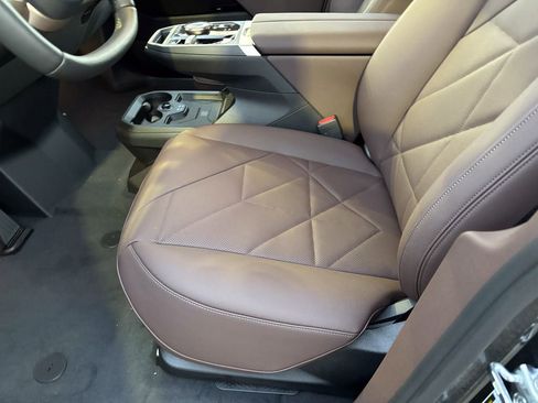 Used 2026 BMW iX xDrive45 image 14