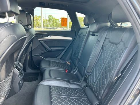 Used 2018 Audi SQ5 Premium Plus w/ Navigation Package AWD/4WD image 16