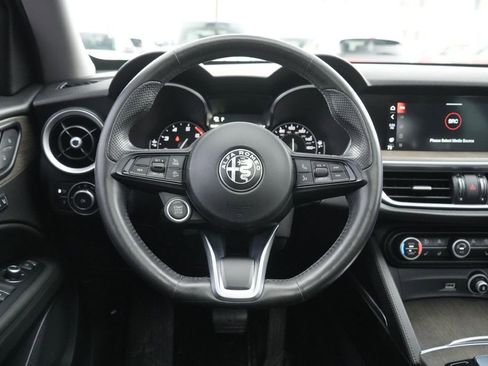 Used 2020 Alfa Romeo Stelvio Ti w/ Active Blind Spot Package image 17