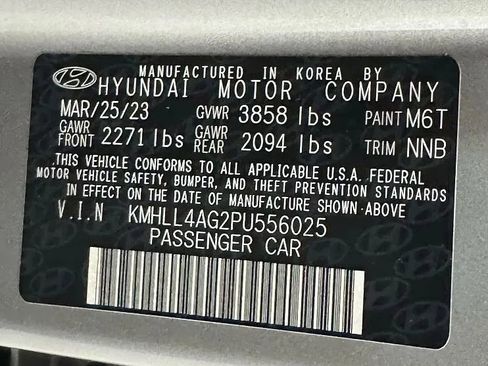 Used 2023 Hyundai Elantra SE FWD image 23