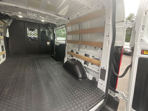 Used 2025 Ford Transit 250 Low Roof w/ Exterior Upgrade Package RWD image 18
