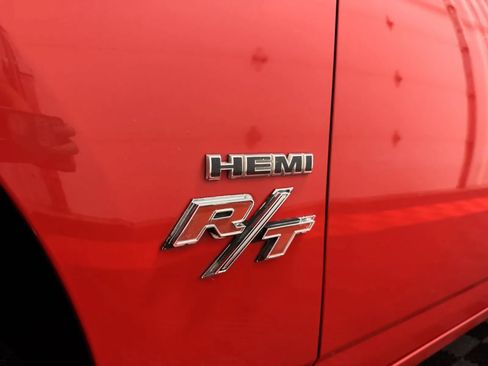 Used 2010 Dodge Charger R/T RWD image 11