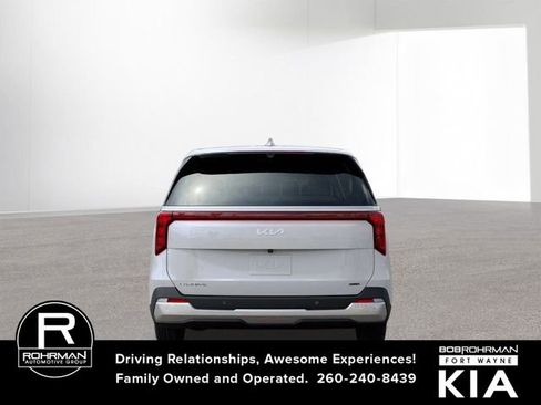 New 2026 Kia Carnival LXS image 5