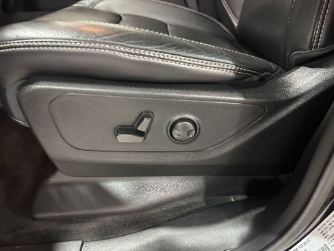 Used 2022 RAM 1500 Rebel w/ Rebel Level 2 Equipment Group AWD/4WD image 18