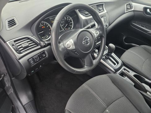 Used 2018 Nissan Sentra S FWD image 11