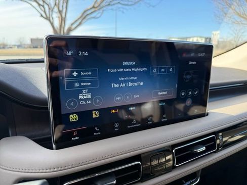 Certified 2022 Lincoln Nautilus Reserve image 28