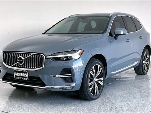 Certified 2023 Volvo XC60 B5 Plus AWD/4WD image 14