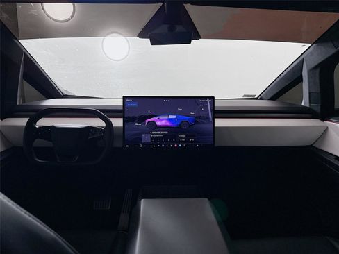 Used 2024 Tesla Cybertruck AWD Crew Cab image 3
