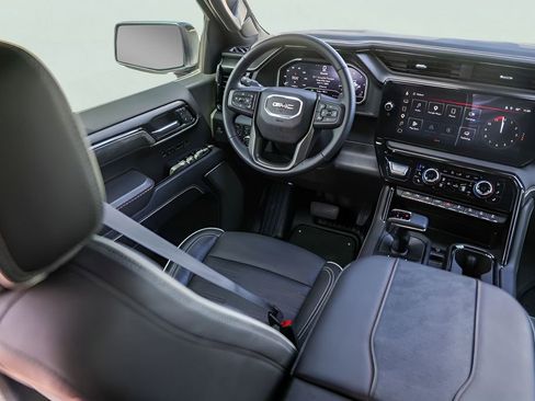 Used 2024 GMC Sierra 1500 AT4X AWD/4WD image 29
