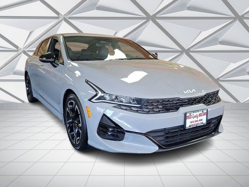 Used 2022 Kia K5 GT-Line image 2