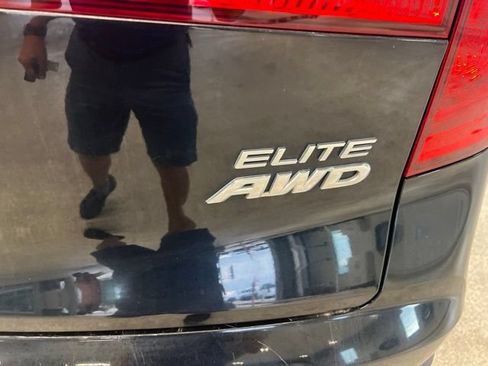 Used 2017 Honda Pilot Elite image 7