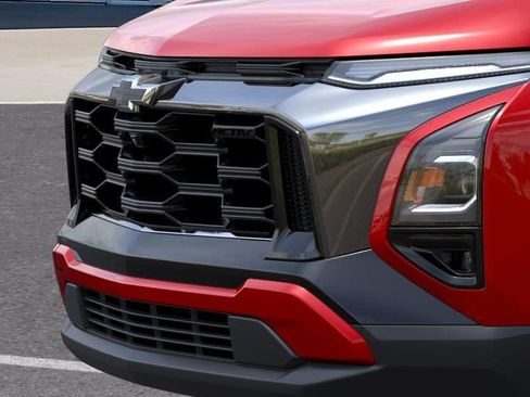 New 2026 Chevrolet Equinox ACTIV AWD/4WD image 13